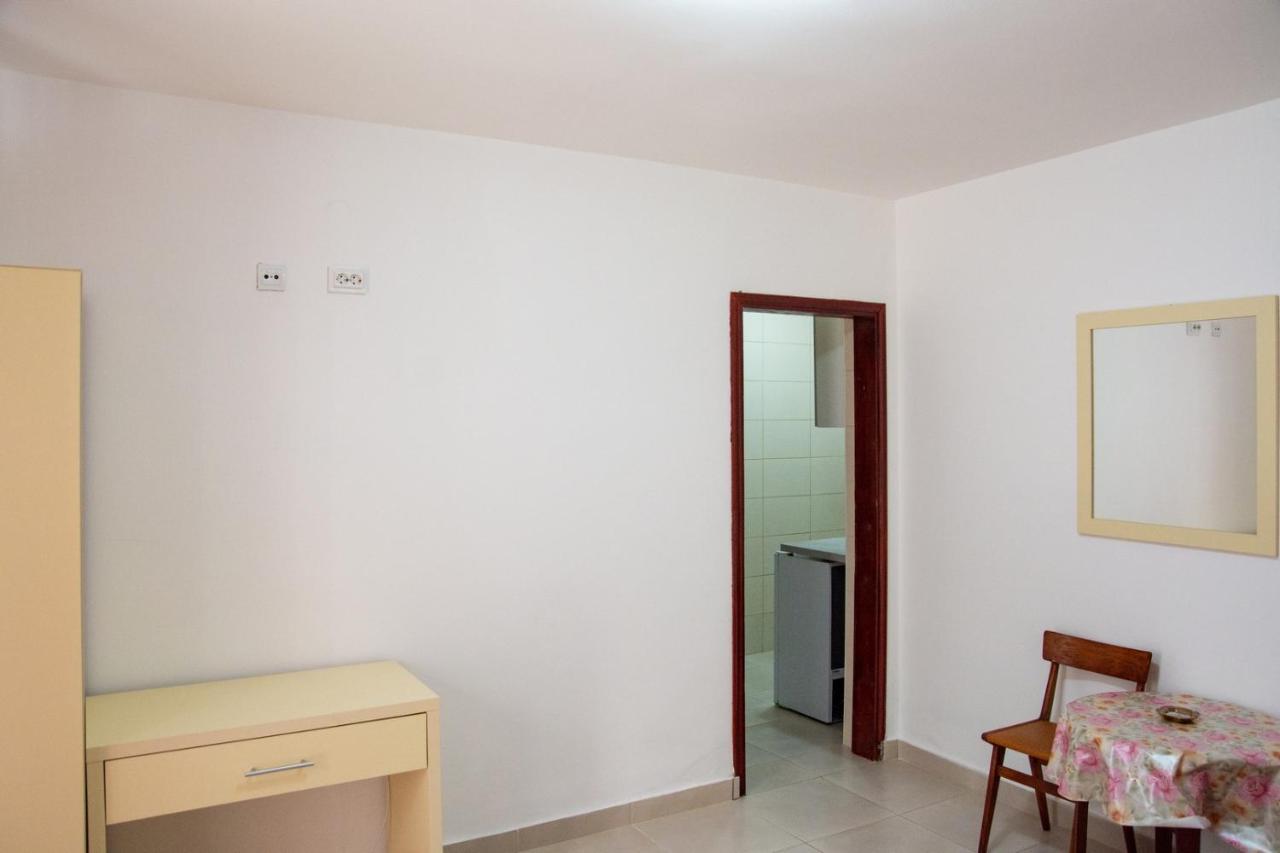 Ivona 2 Apartment Свети Стефан Екстериор снимка