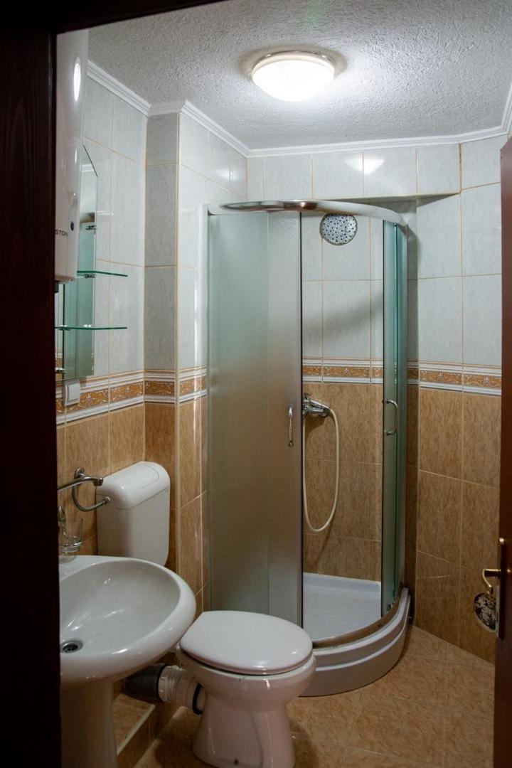 Ivona 2 Apartment Свети Стефан Екстериор снимка